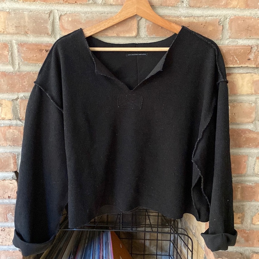 SWEATER TOP